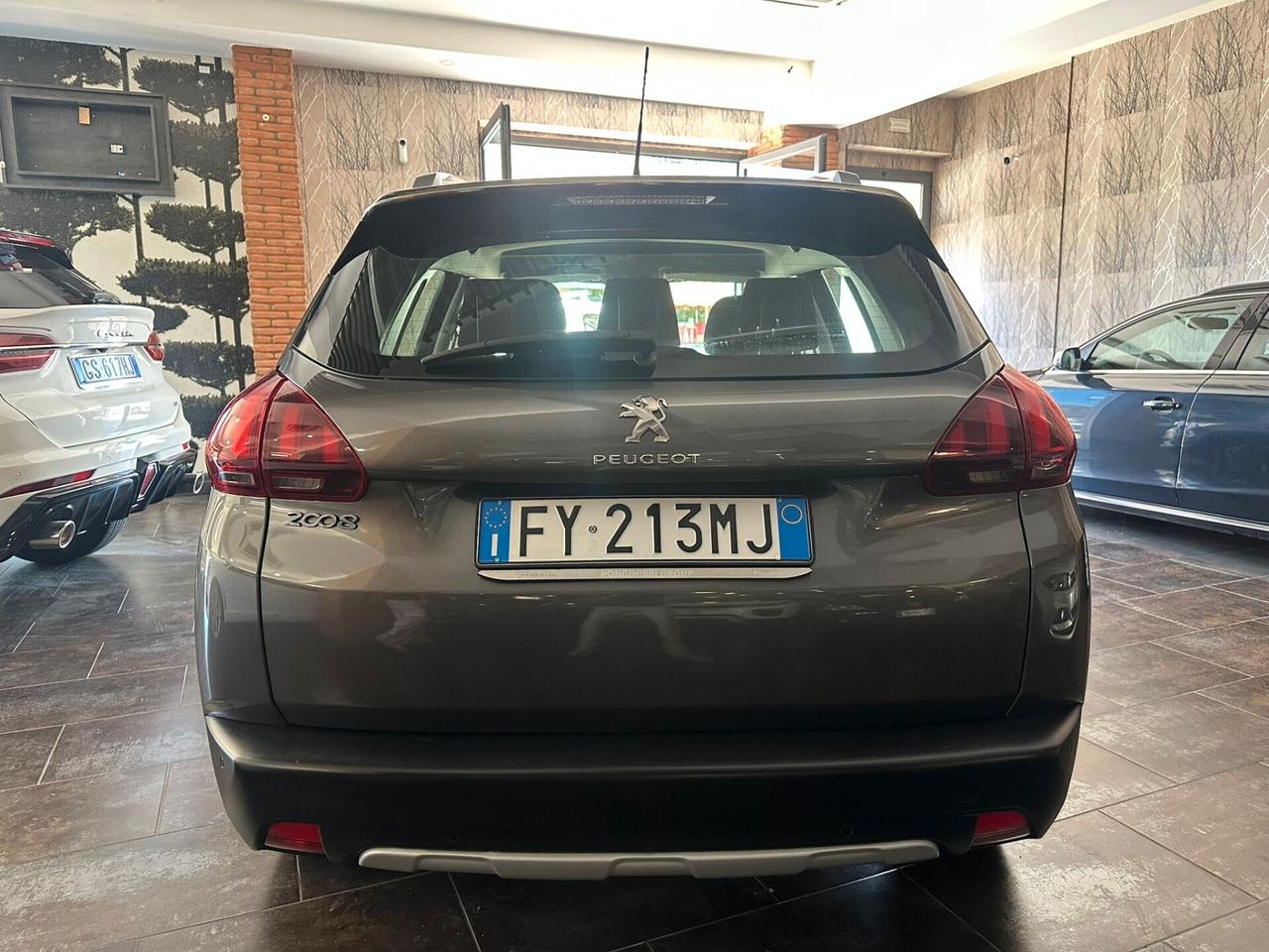 Peugeot 2008 PureTech 82 S&S Allure