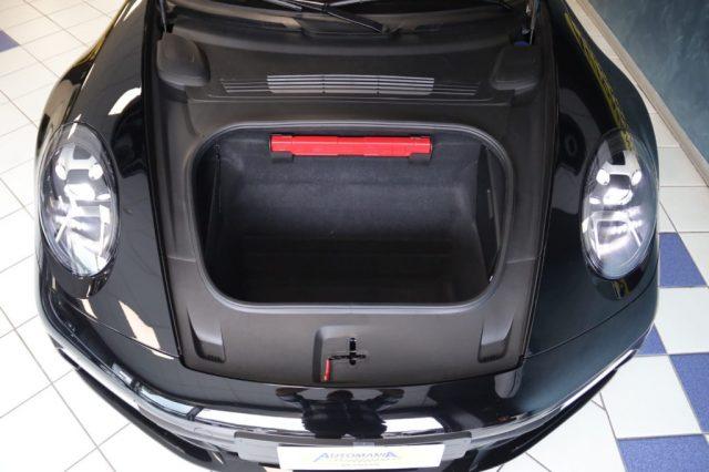 PORSCHE 992 Targa 4
