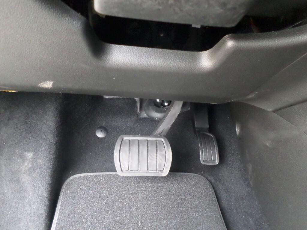 Jeep Avenger 1.2 Turbo 100 CV MHEV Summit