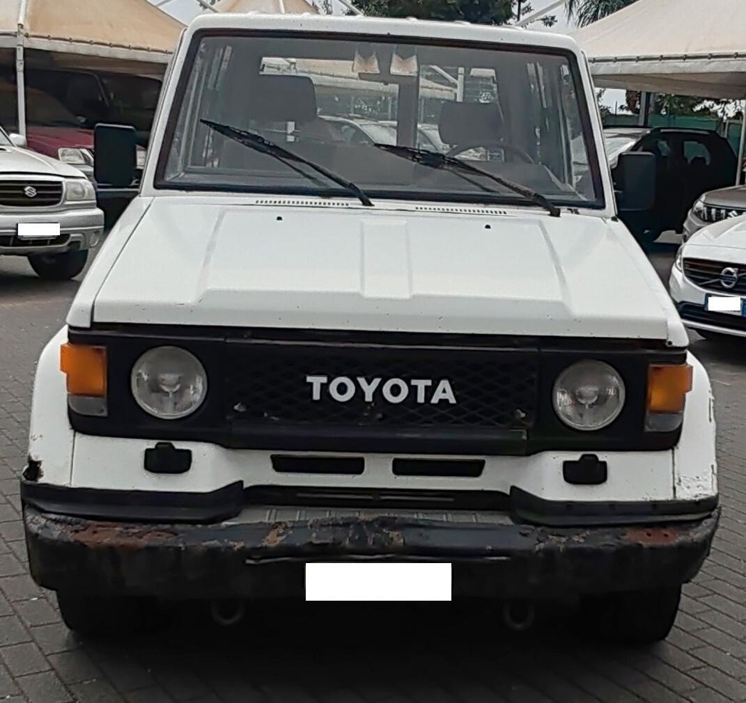 Toyota Land Cruiser II 2.4 turbodiesel LJ70 VX
