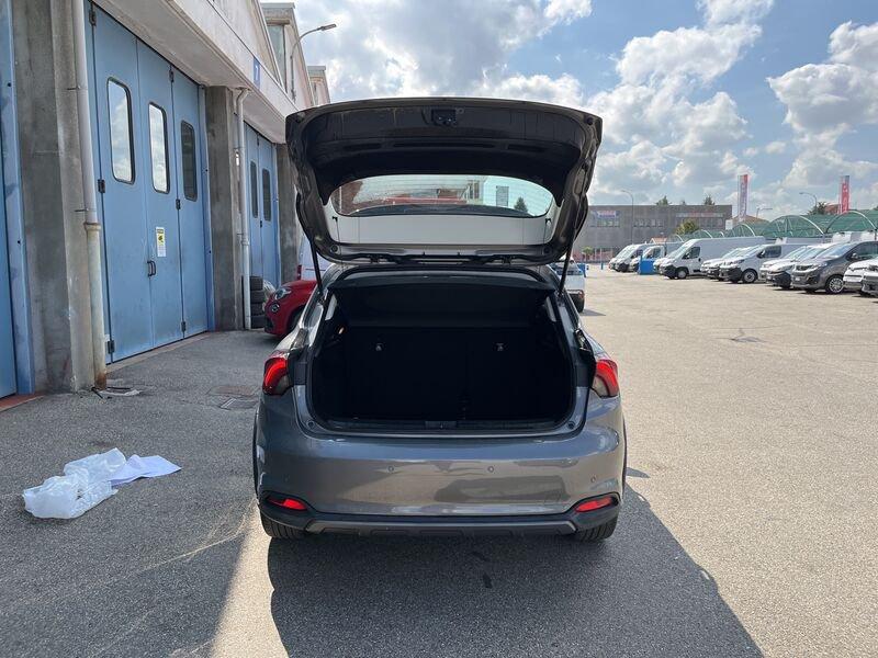 FIAT Tipo 5 porte Cross II 2021 1.0 City Cross 100cv