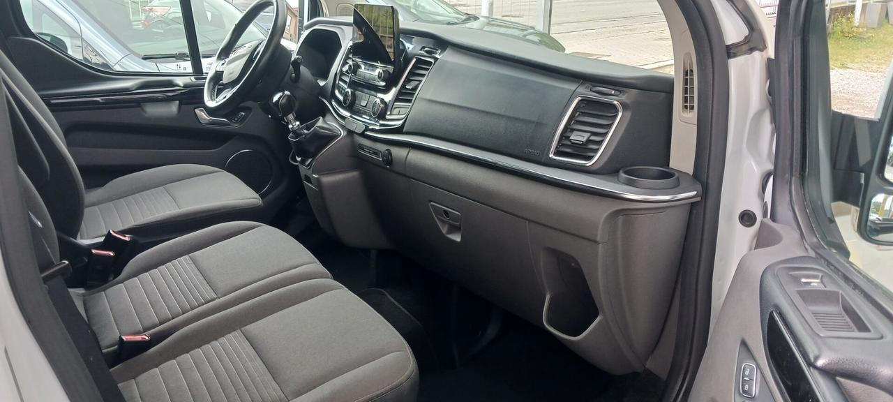 Ford Tourneo Custom 320 2.0 EcoBlue 130CV PC Titanium