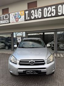 Toyota RAV 4 RAV4 2.2 D-4D 177 CV Luxury