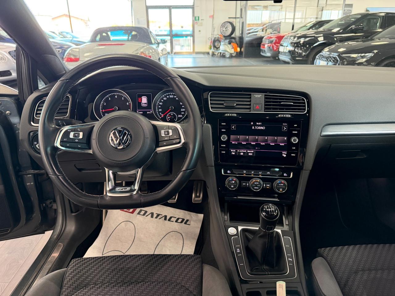 Volkswagen Golf 1.5 TSI ACT 5p. R Line