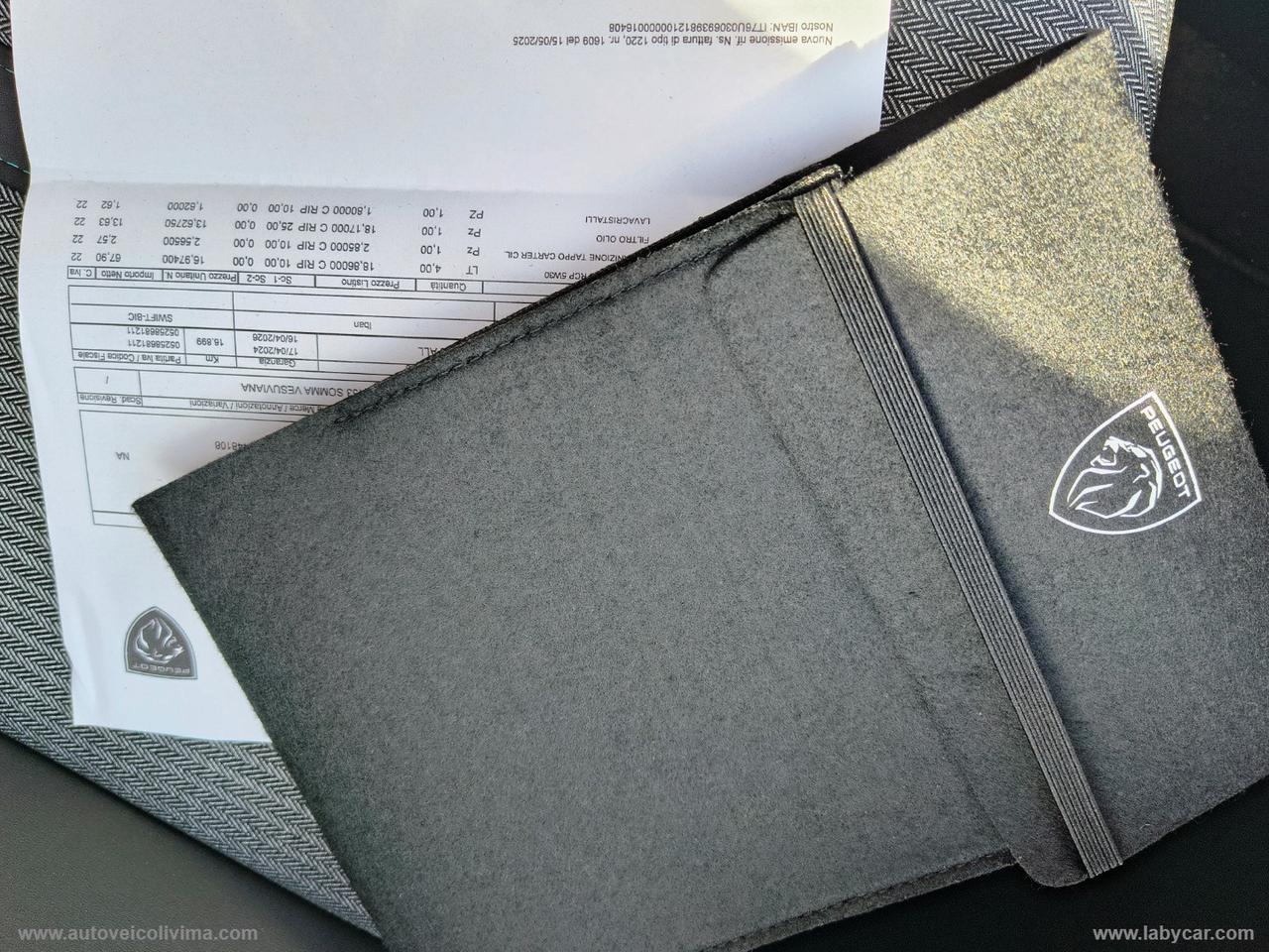 PEUGEOT 5008 BlueHDi 130 S&S EAT8 Allure Pack