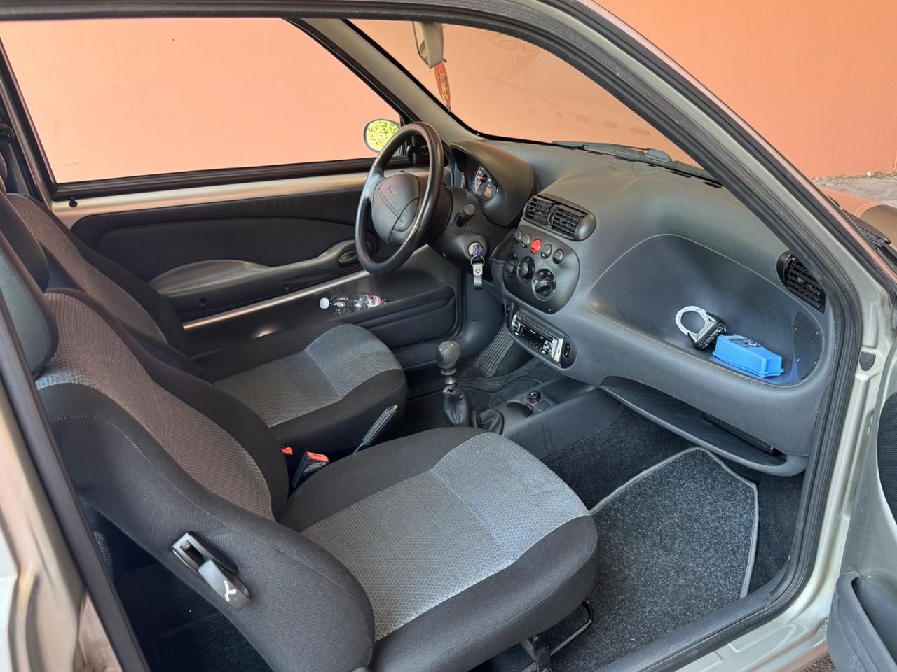 Fiat Seicento 1.1i cat Sporting ha solo 44.000 km