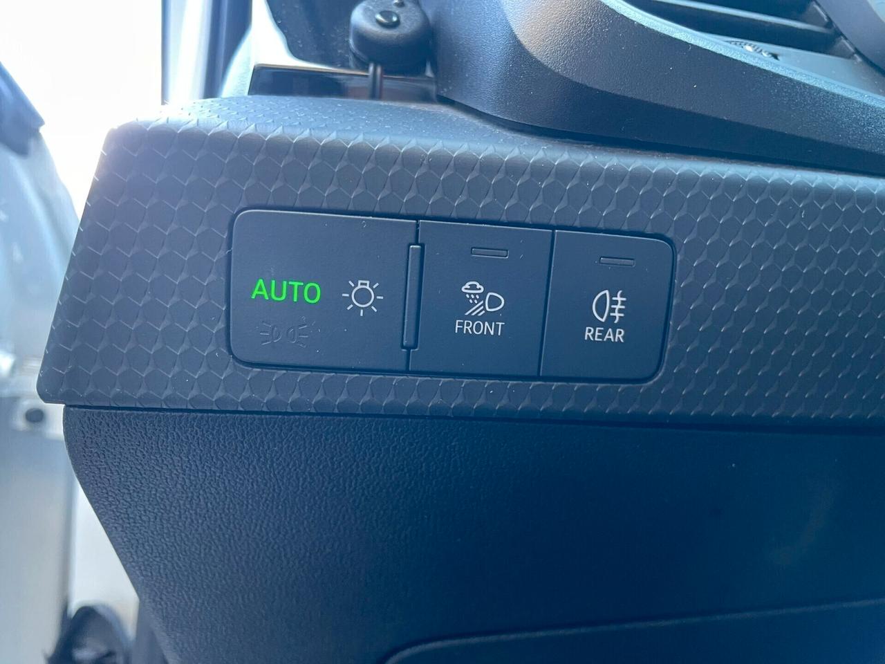 AUDI A1 SPTB IDENTITY CONTRAST 25TFSI 95cv