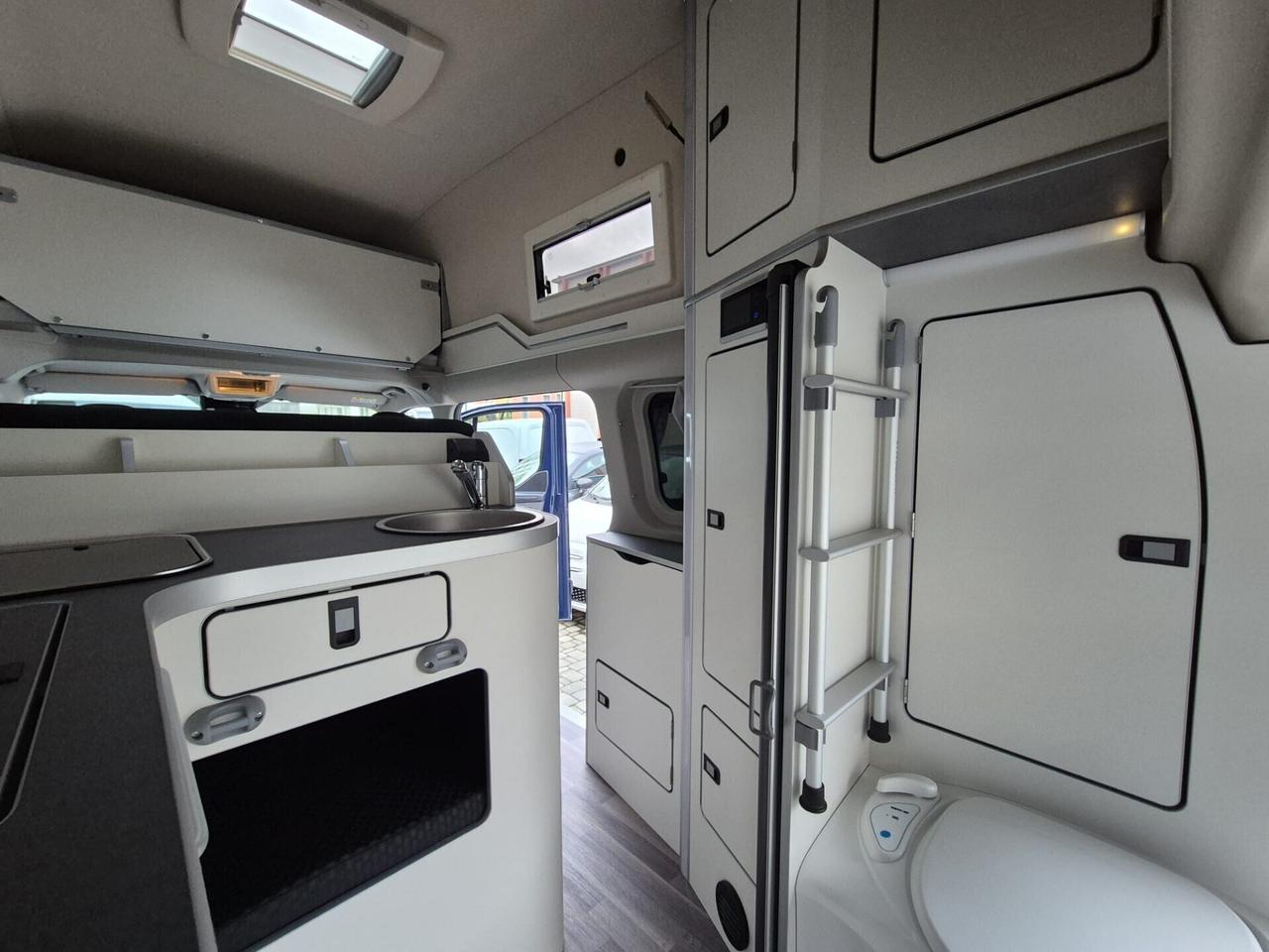 AUTOCARAVAN WESTFALIA NUGGET PLUS 180CV CAMBIO AUTOM