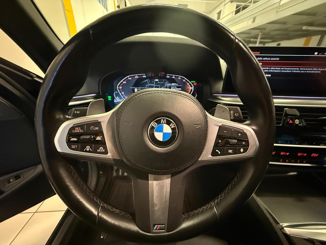 BMW Serie 5 Touring 530d Touring mhev 48V xdrive Luxury auto