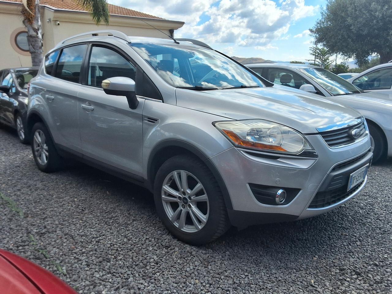 Ford Kuga 2.0 TDCi 136 CV 4WD Titanium DPF