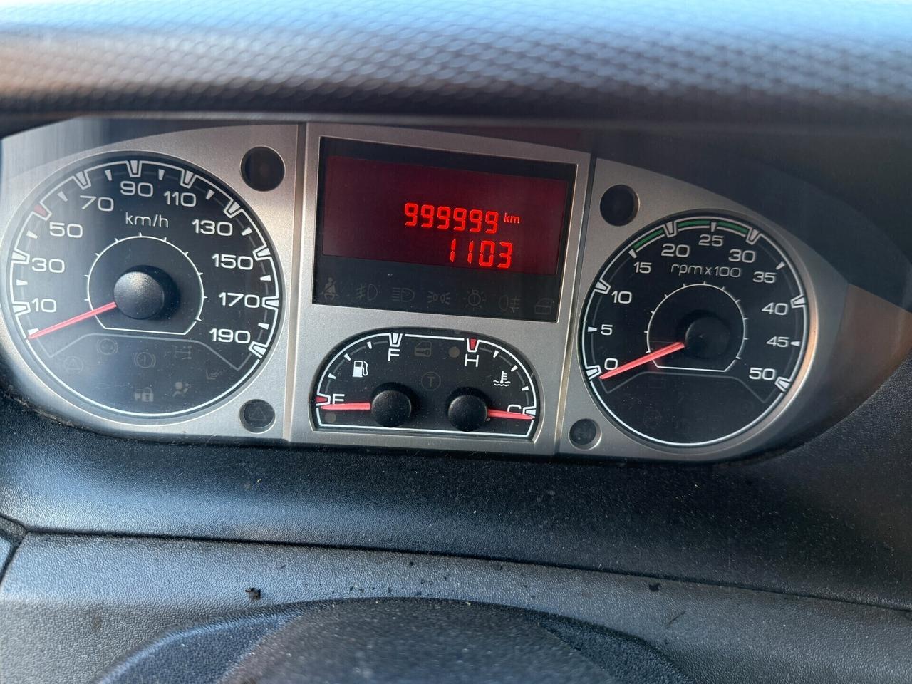 Iveco Daily 35-E4/3.0/SPONDA/TELONATO/2010