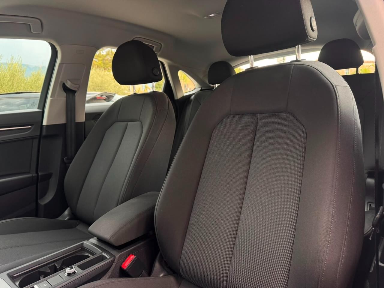 Audi Q3 SPB 35 TDI quattro S tronic Business Plus