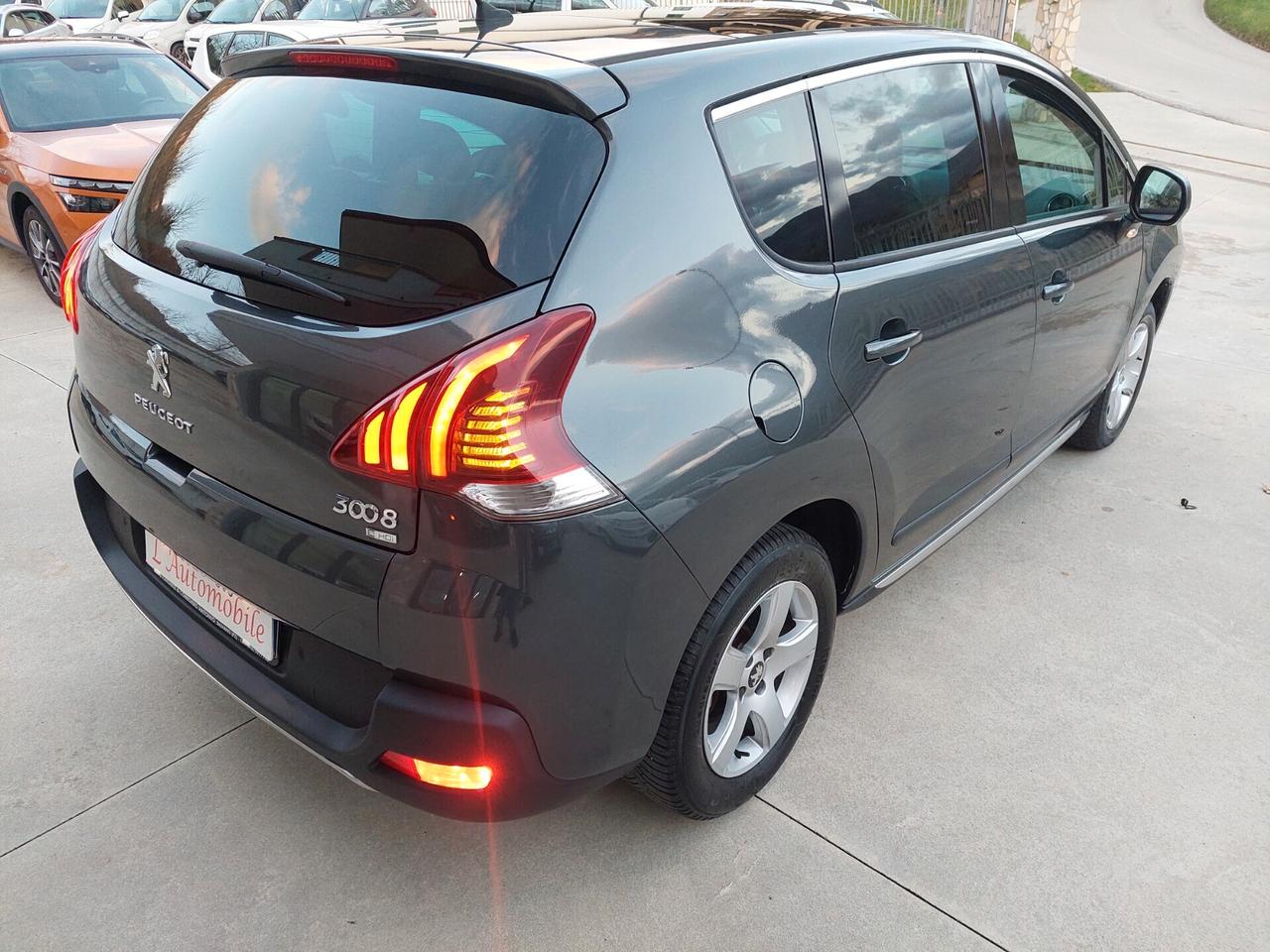 Peugeot 3008 1.6 HDi 115CV SOLI 90.000KM