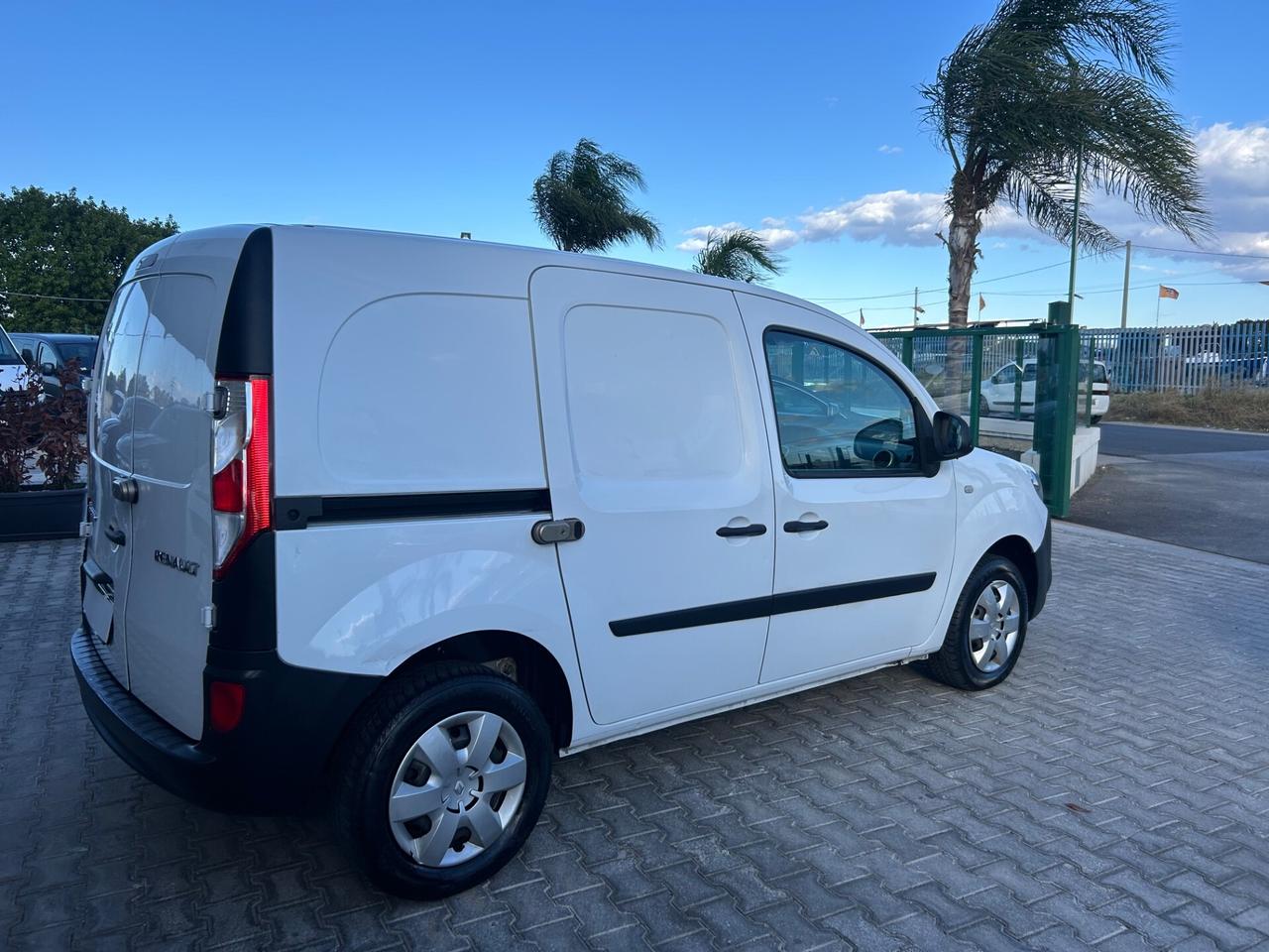 Renault Kangoo 1.5 dCi 90CV 5 porte Stop & Start Limited N1