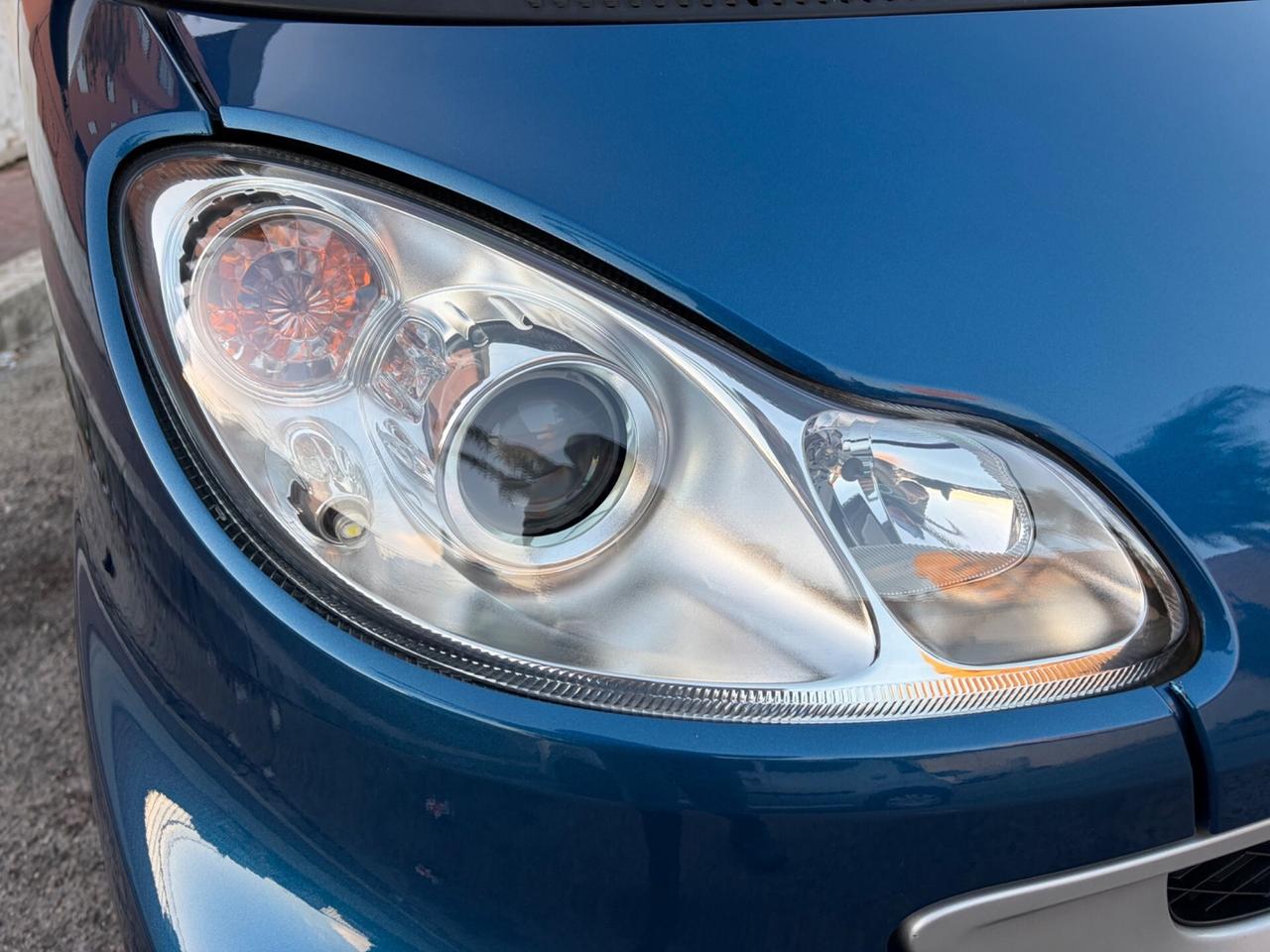 Smart ForTwo 1.0 benz ideale per neopatentati