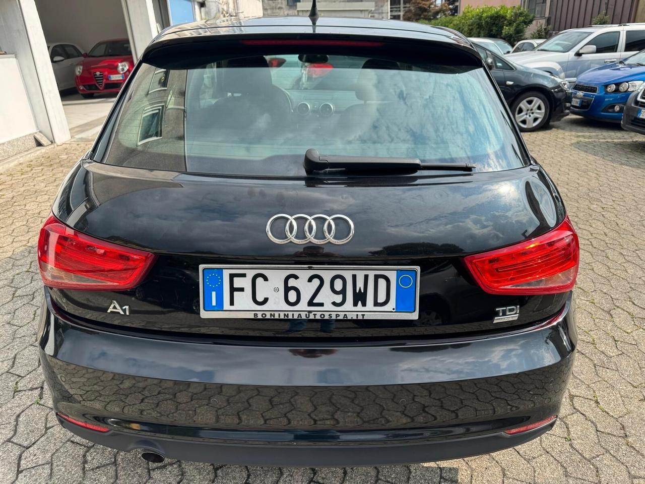 Audi A1 1.4 TDI Admired*EURO6*NEOPATENTATI