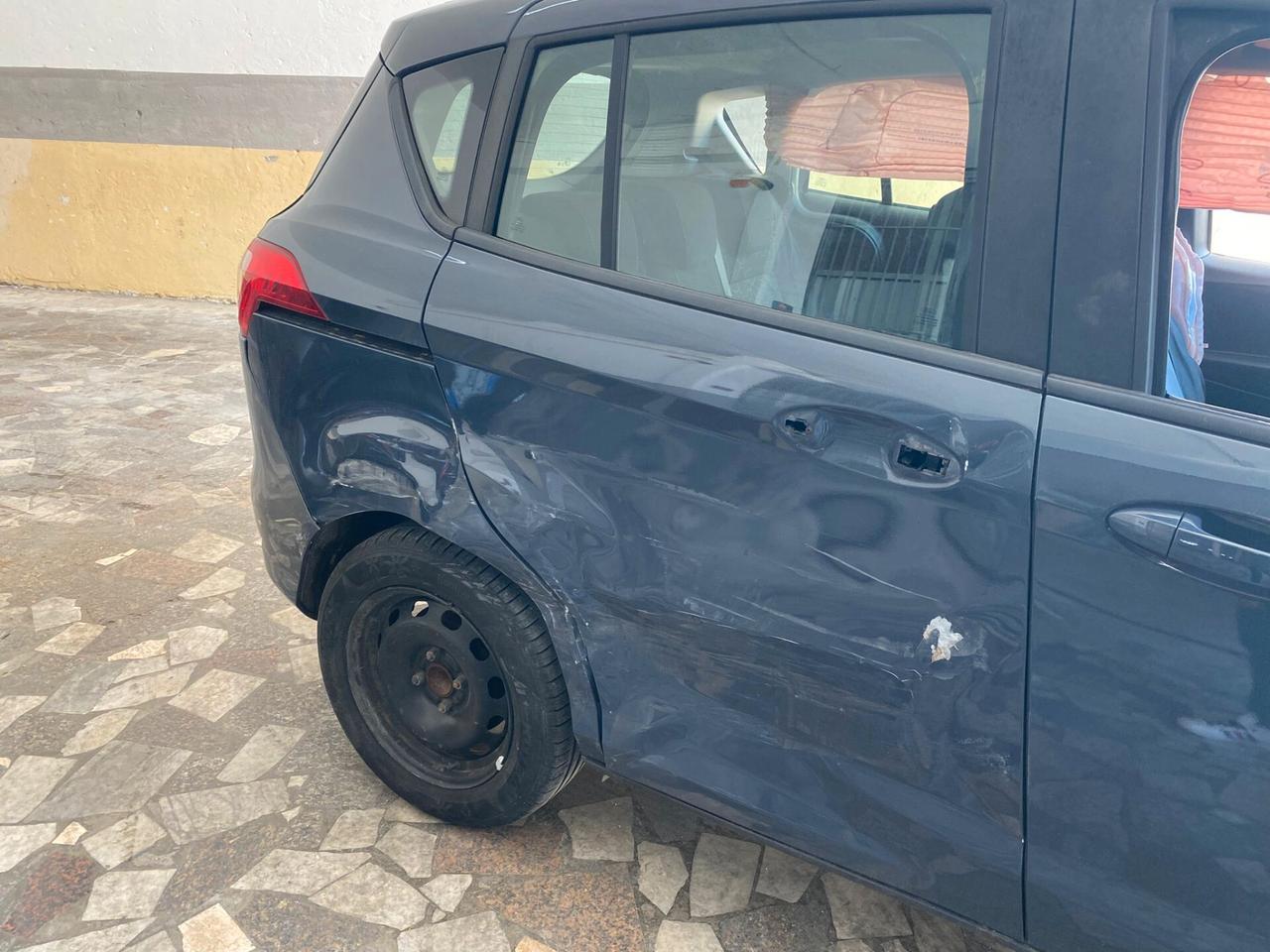 Ford B-Max 1.0cc benzina (PRIVATO)-2013