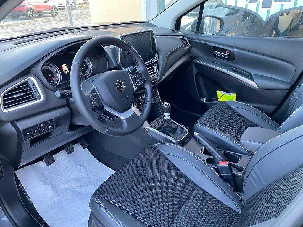 Suzuki S-Cross 1.4 Hybrid Top+