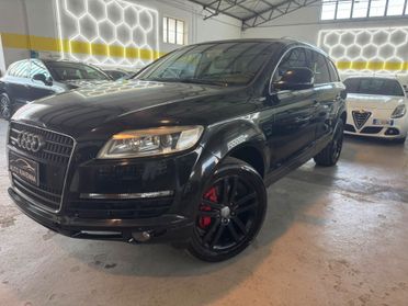 Audi Q7 3.0 V6 TDI 233CV quattro tiptronic