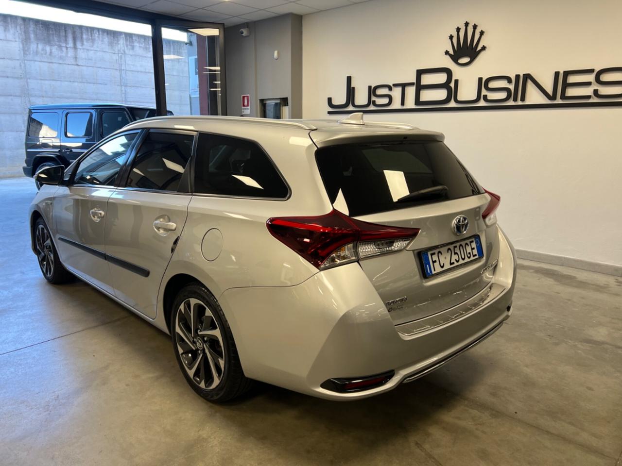 Toyota Auris Touring Sports 1.8 Hybrid Lounge