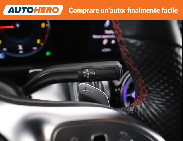 MERCEDES-BENZ GLB 200 d Automatic Premium