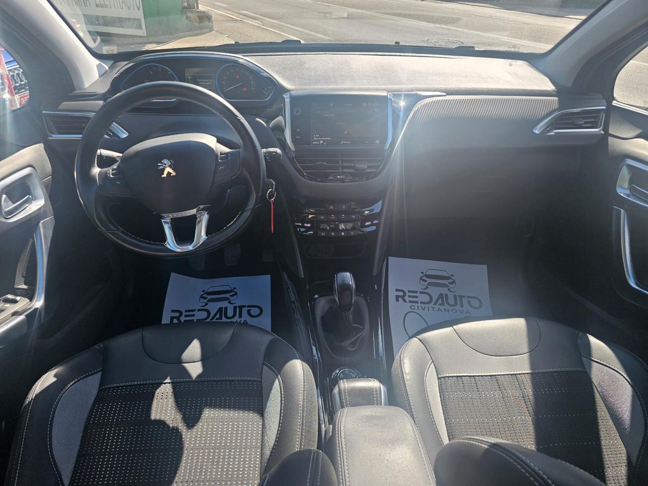 Peugeot 2008 BlueHDi 100 S&S Black Matt