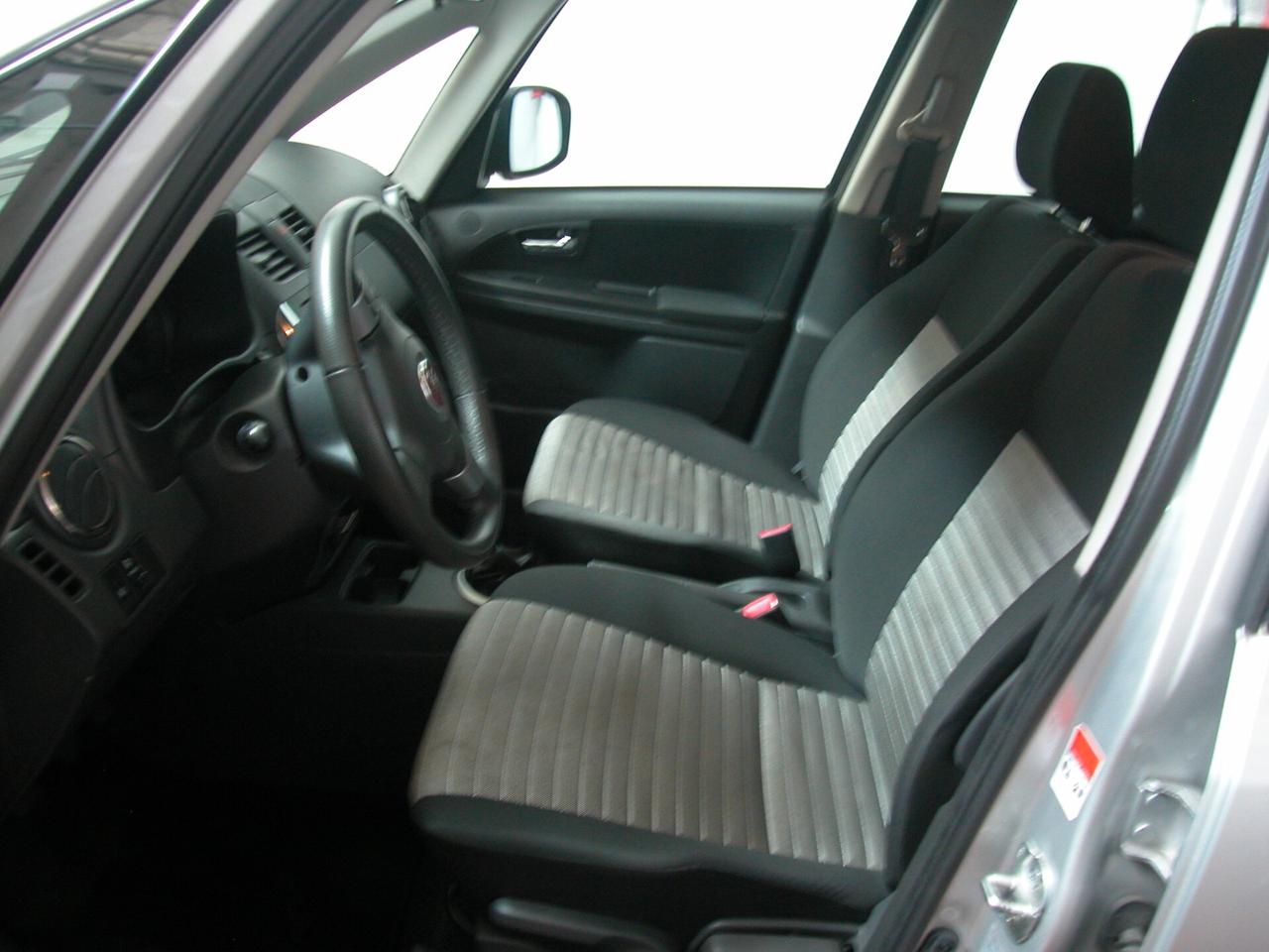 Fiat Sedici 2.0 MJT 16V DPF 4x2 Emotion