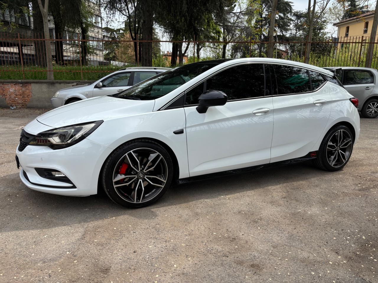 Opel Astra 1.6 BiTurbo 160 CV CDTi Start&Stop 5p. OPC Line