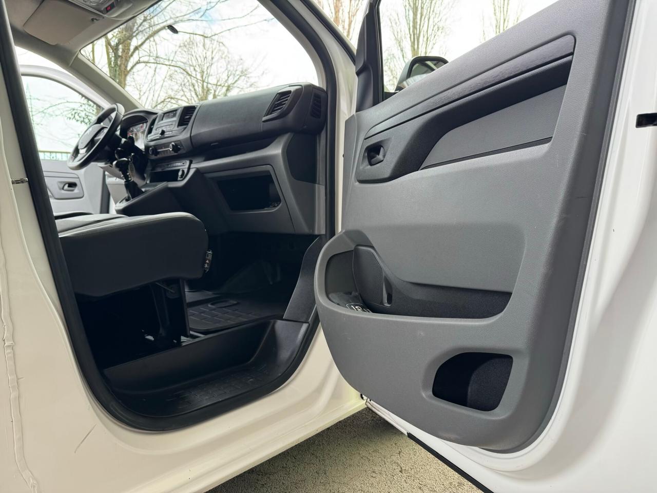 Citroen Jumpy 1.6 BlueHdi 6M 3P. GARANZIA 24 MESI