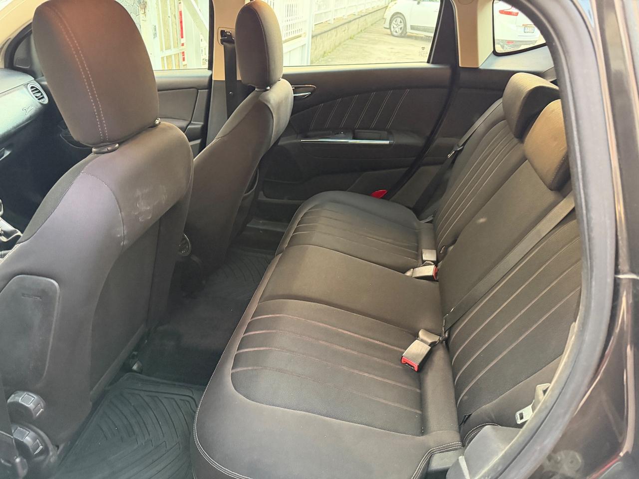 Lancia Delta 1.6 MJT DPF Argento