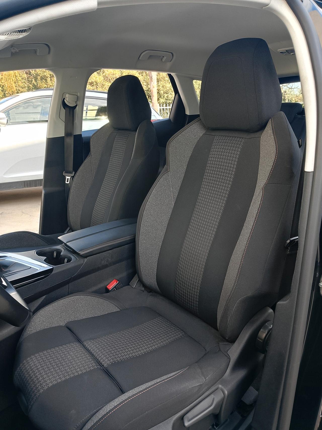 Peugeot 3008 BlueHDi 130 S&S Allure