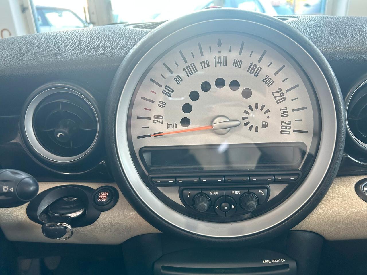 Mini Cooper D Cabrio 1.6 X NEO 2010