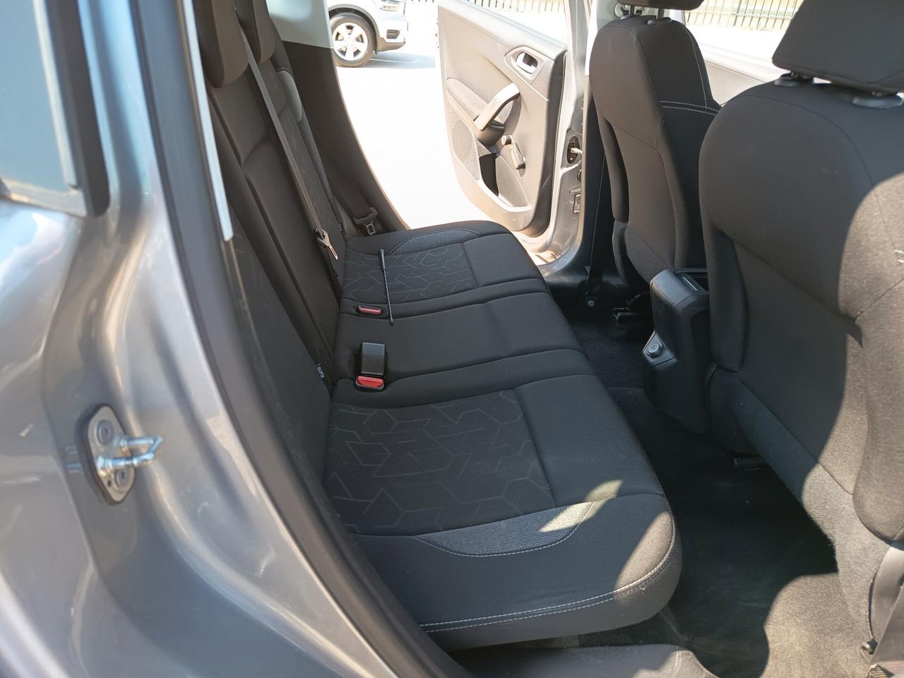 Peugeot 2008 BlueHDi 100 Active