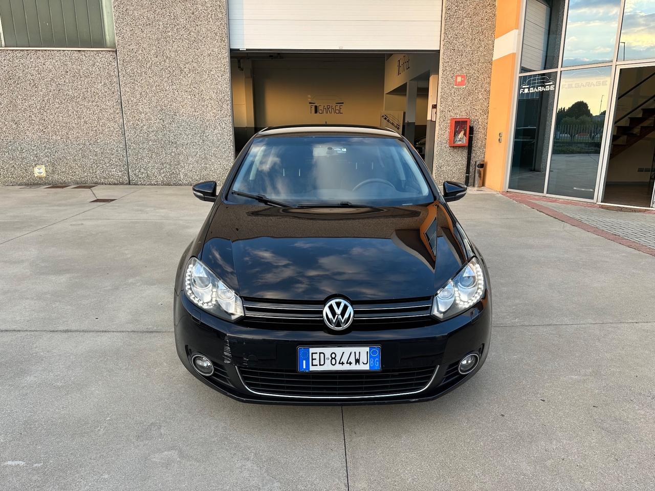 Volkswagen Golf 1.6 TDI DPF DSG 5p. Highline