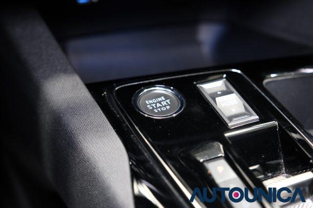 PEUGEOT 3008 Hybrid4 300 E-EAT8 ALLURE PACK FULL LED