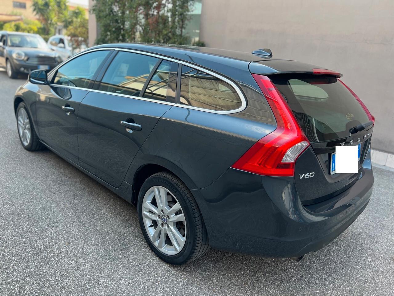 Volvo V60 1.6 d2 115cv Business TELPDC/CLIMA
