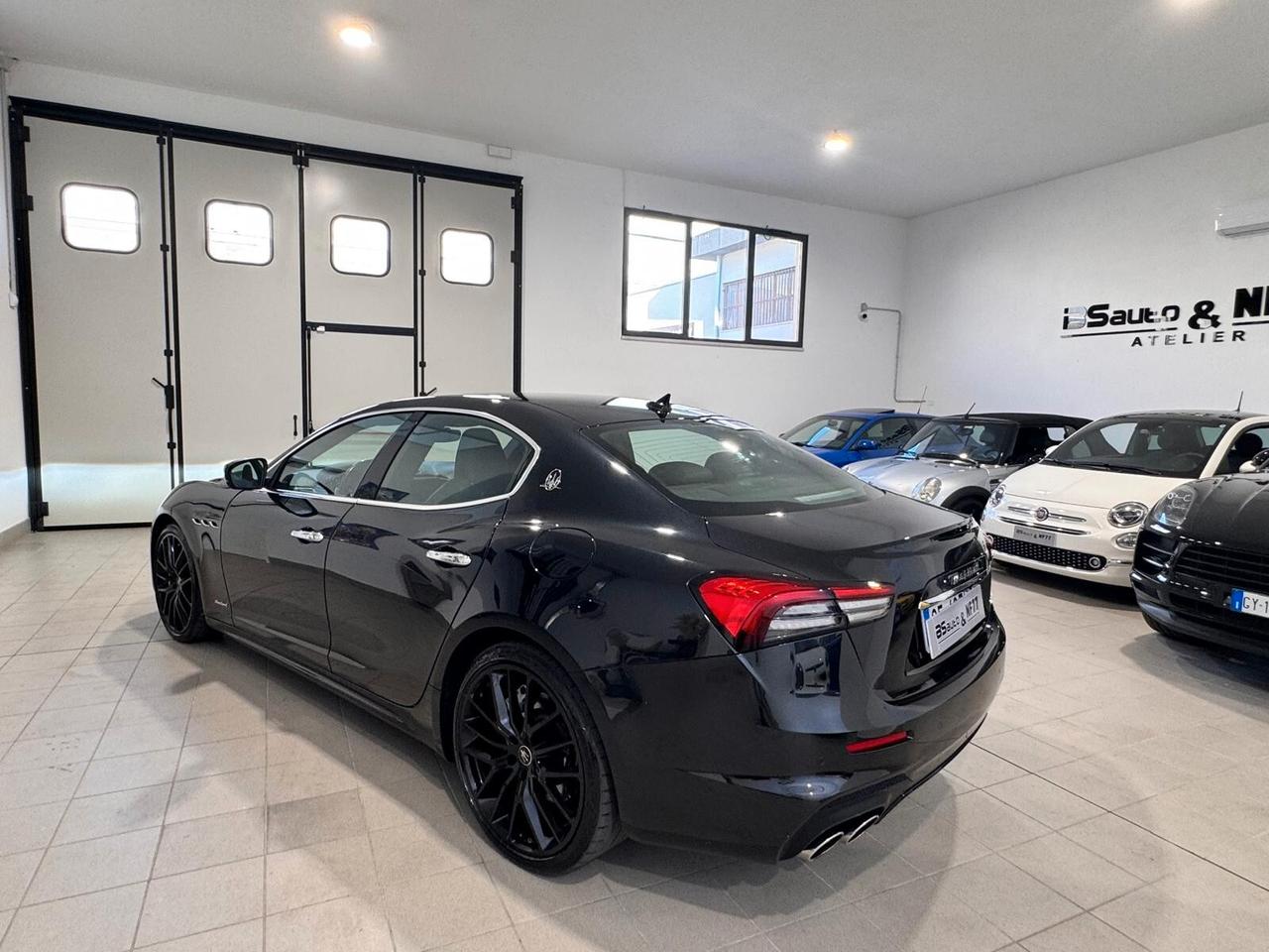 Maserati Ghibli V6 Diesel 275 CV Gransport