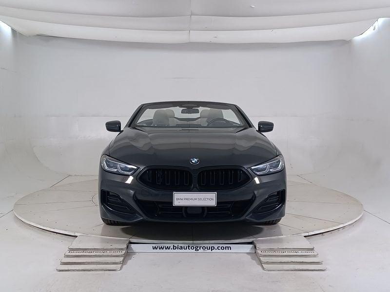 BMW Serie 8 G14 2018 Cabrio Diesel 840d Cabrio mhev 48V xdrive Individual Composition