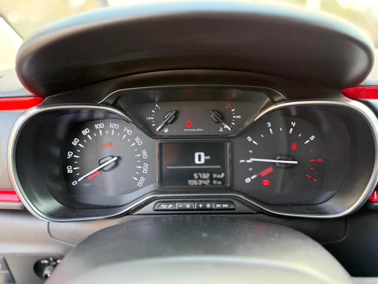 Citroen C3 1.2 PureTech Benzina/GPL 2017 – €8.500