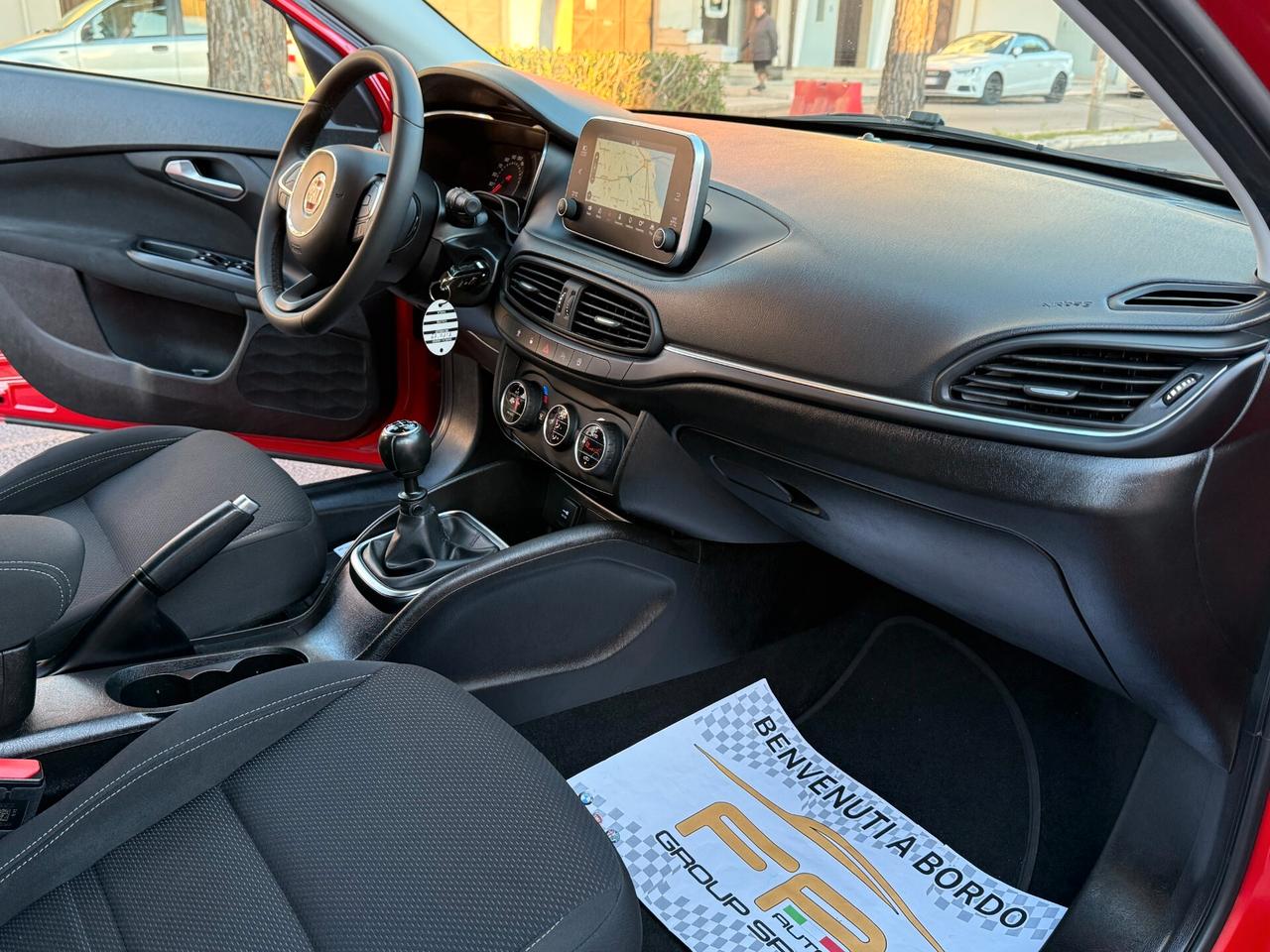 Fiat Tipo 1.6 MJT S&S SW Lounge *NAVI *LED - 2019