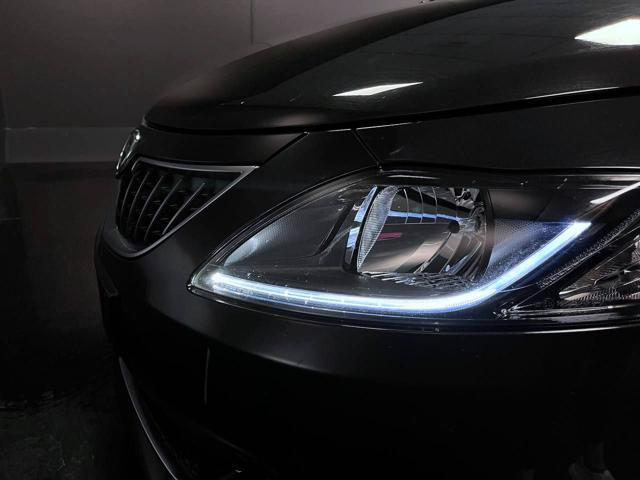 LANCIA Ypsilon 1.0 FireFly 5 porte S&S Hybrid Ecochic Silver