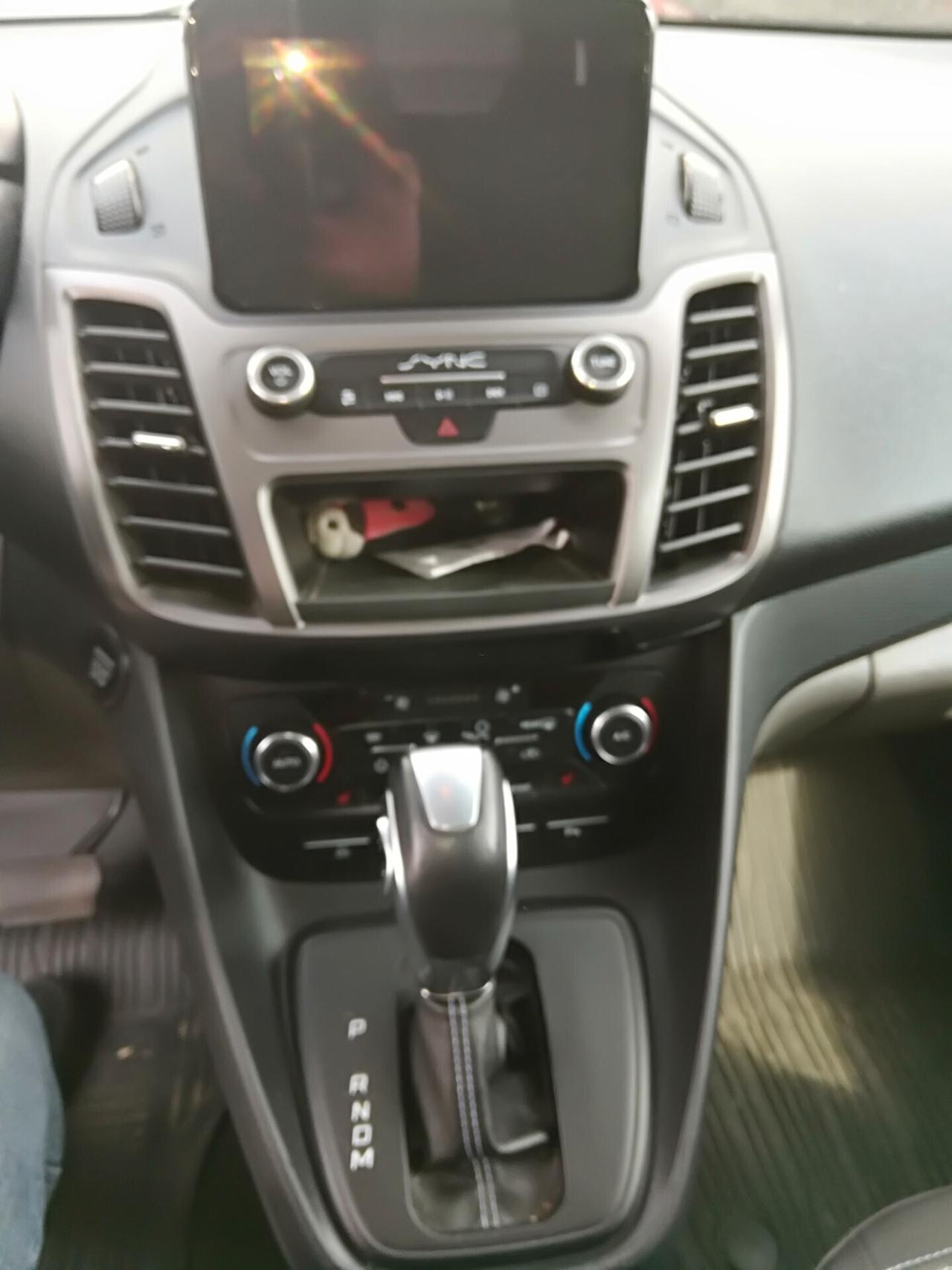 Ford Transit Connect L2 1.5 TD CAMBIO AUTOM.ROTTO