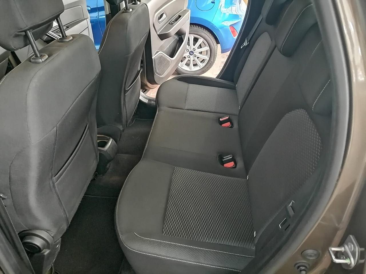 Dacia Duster 1.0 tce 100cv ecoG GPL