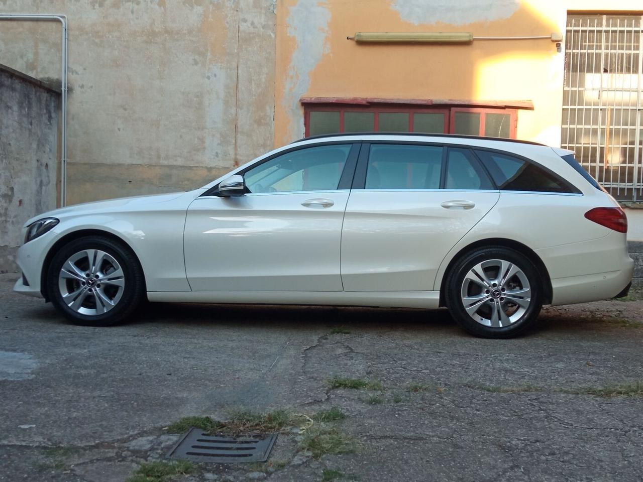 Mercedes-benz C 200d S.W.Business *39.000 KM*