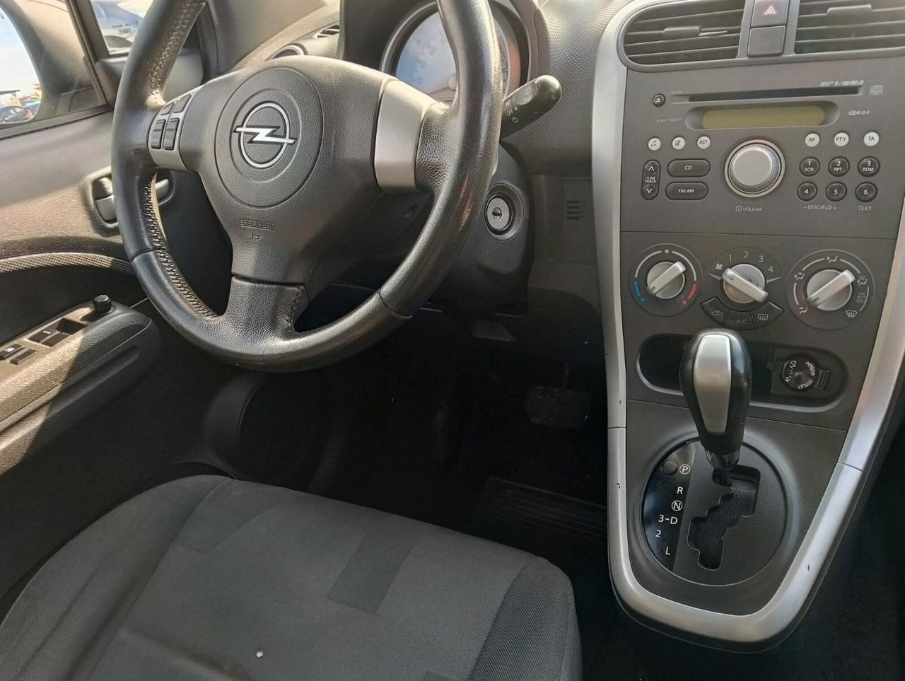 Opel Agila 1.2 Enjoy GPL c/automatico