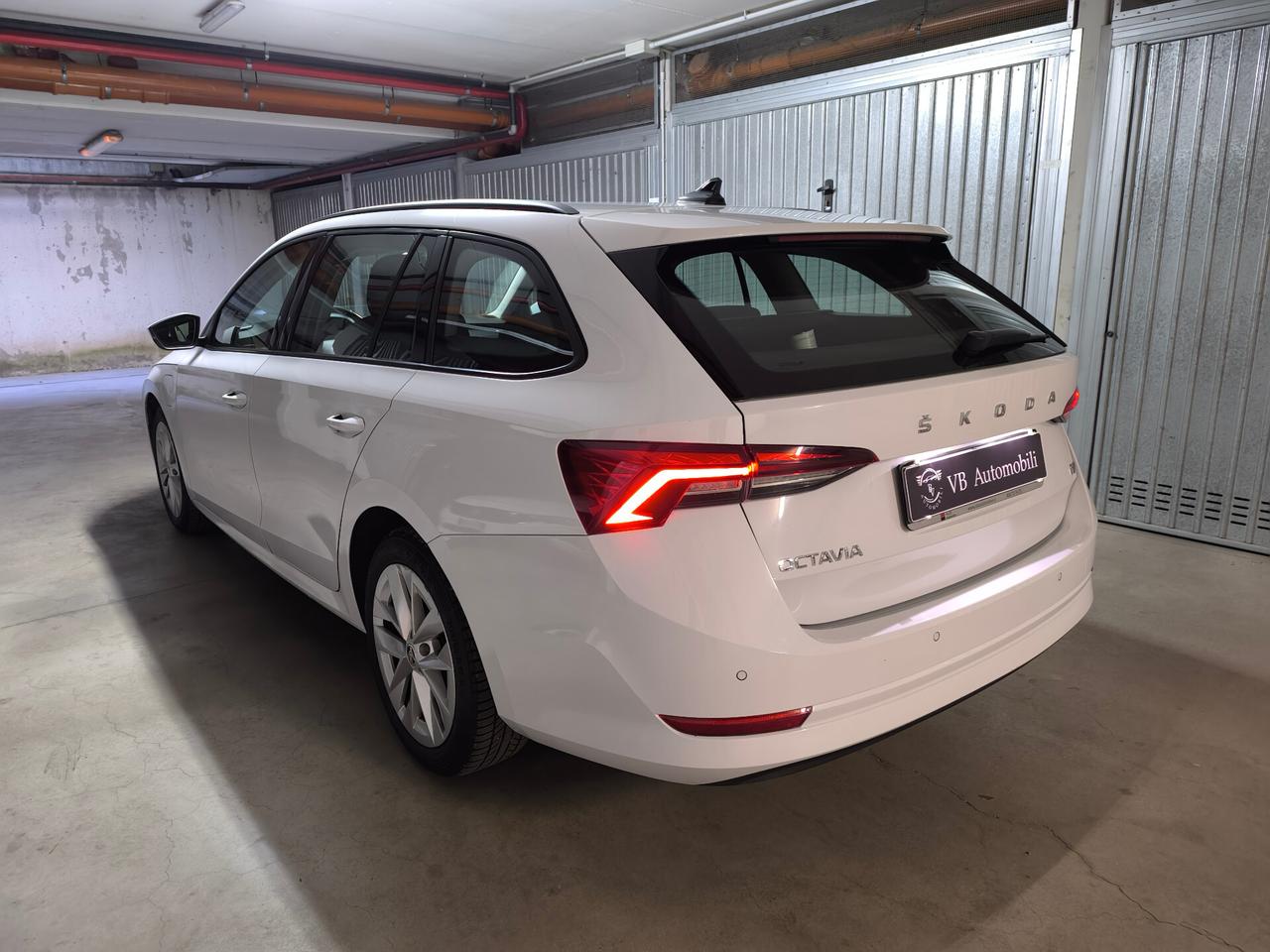 Skoda Octavia iV 1.4 TSI Plug-In Hybrid DSG Wagon Executive