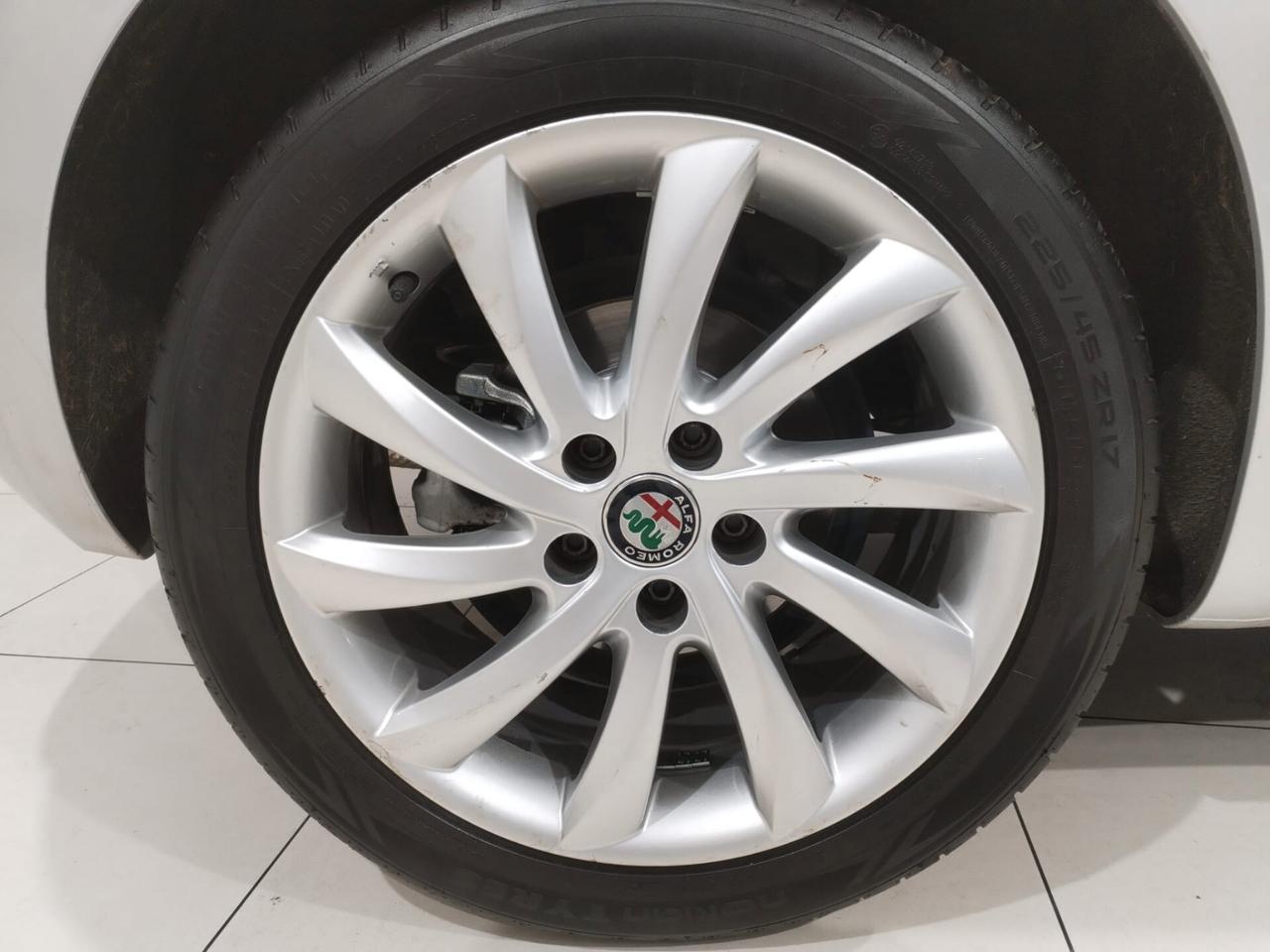 Alfa Romeo Giulietta 1.6 JTDm 120 CV Super