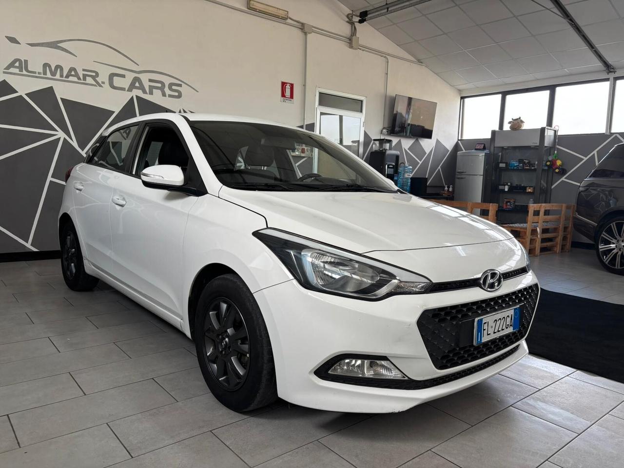 Hyundai i20 1.2 5 porte Blackline NEOPATENTATI