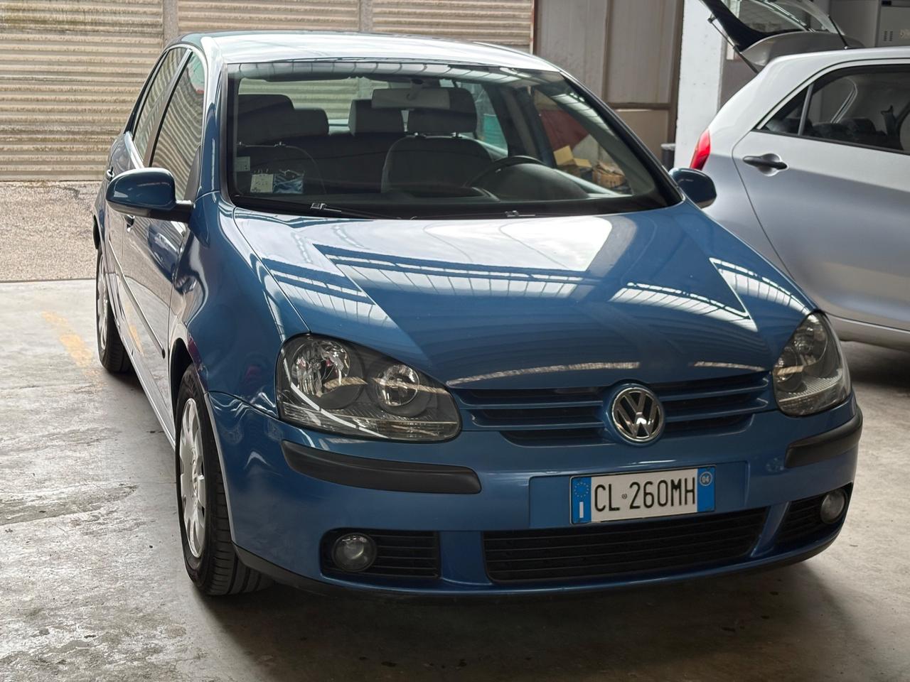 Volkswagen Golf 1.4 16V FSI 5p. Trendline