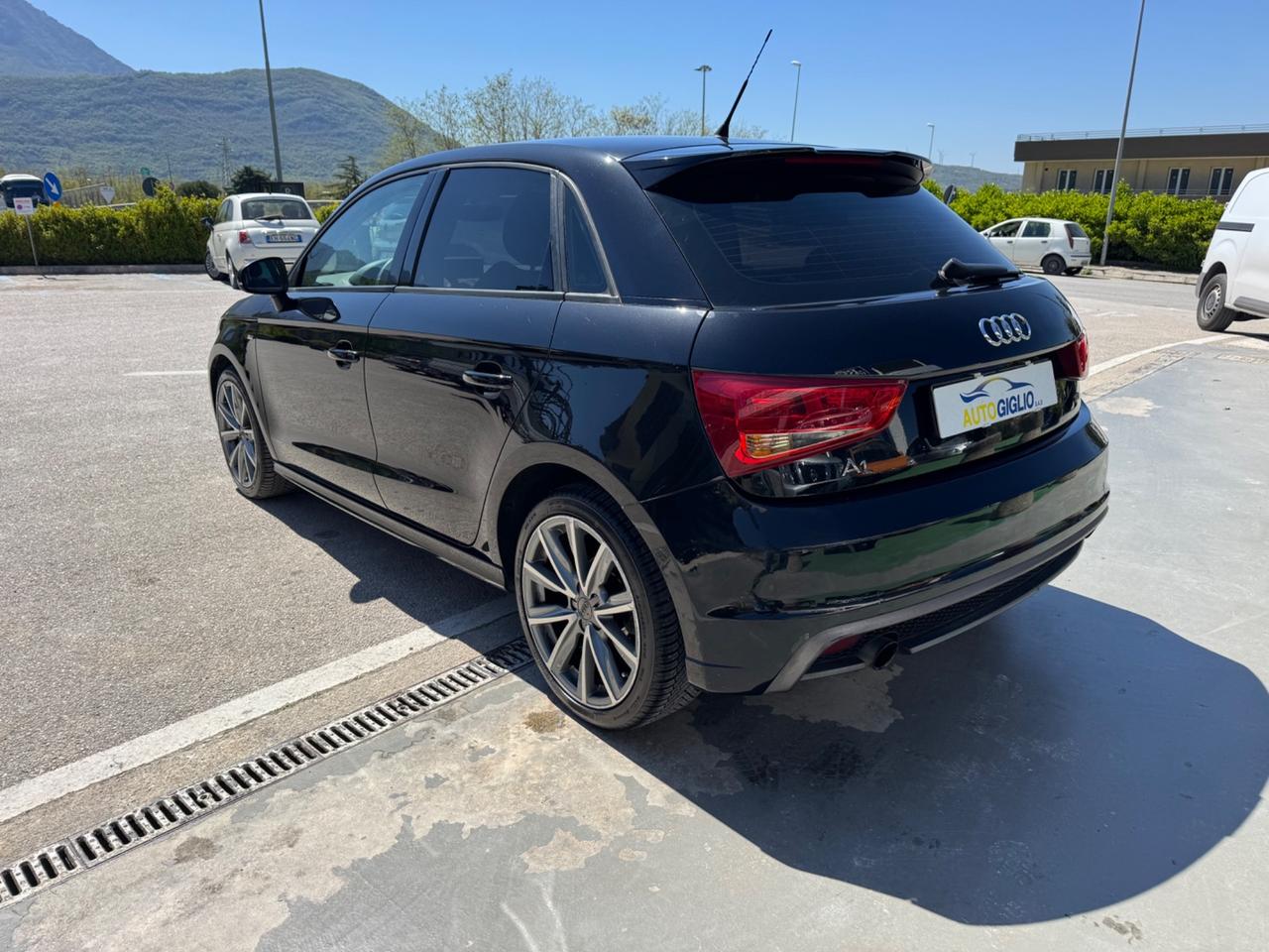 Audi A1 1.6 TDI 105 CV S line edition plus